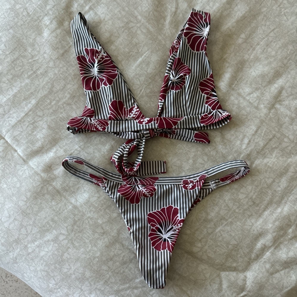 Benoa Hapa swim suit